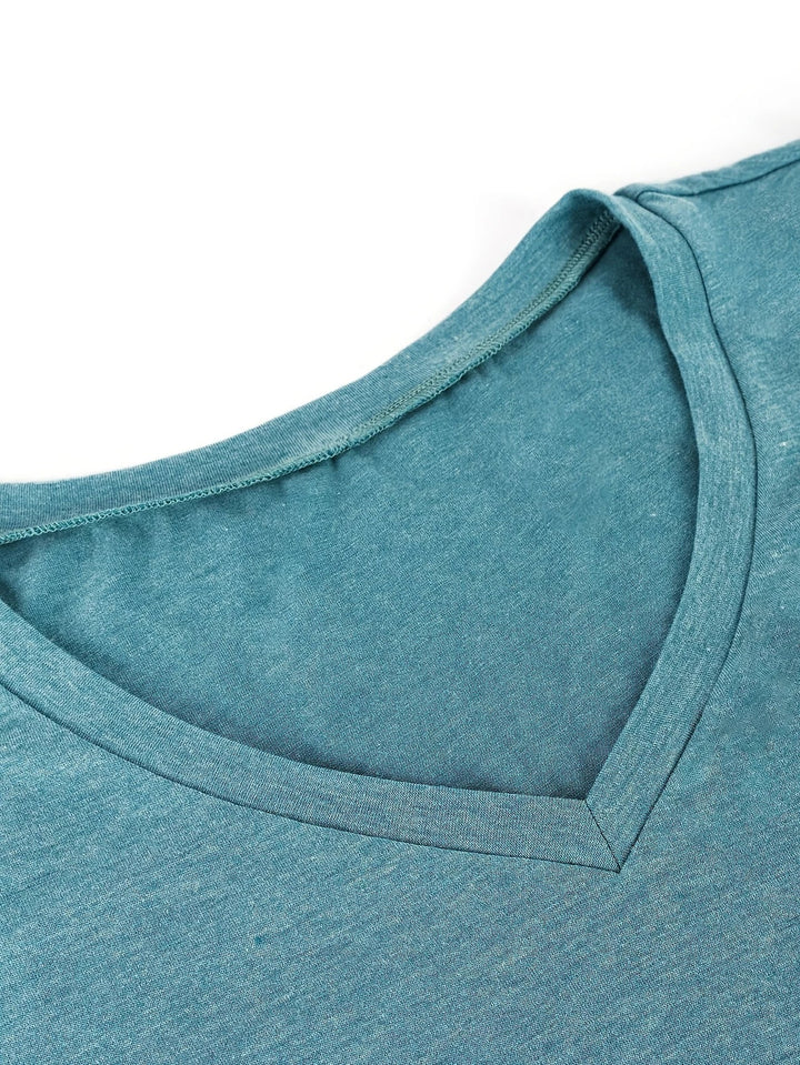 Kizzy - חולצת טי עם שרוולים קצרים ונושמים