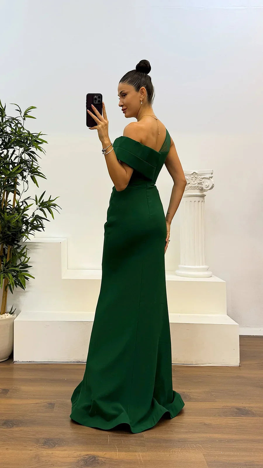 Kamarya - שמלת ערב קפלים נושמת