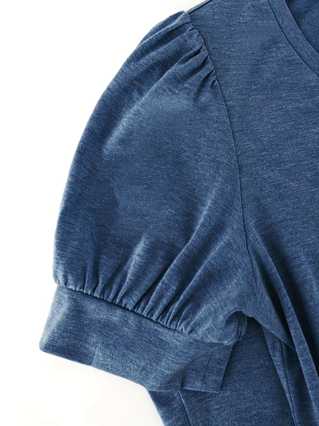 Kizzy - חולצת טי עם שרוולים קצרים ונושמים