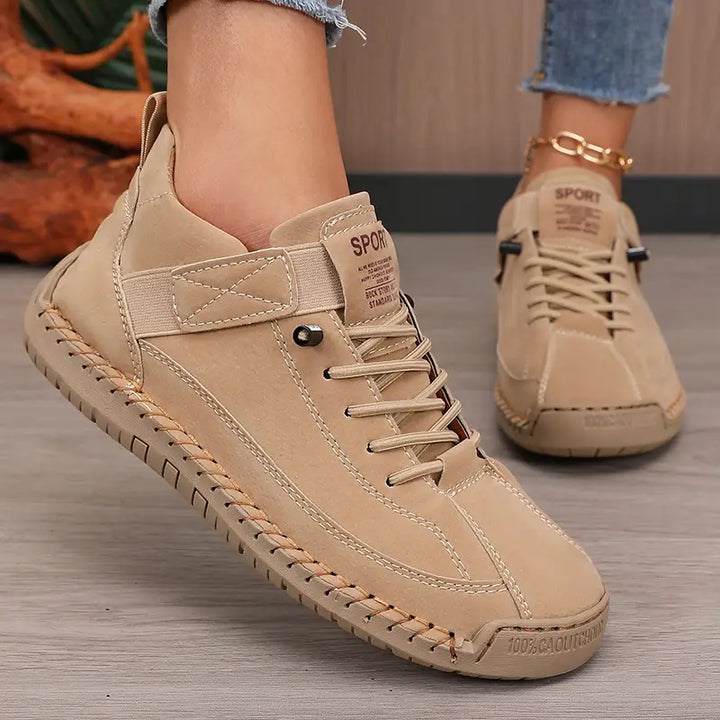 Kimberly - נעלי ספורט נוחות עם סוליה מחוספסת