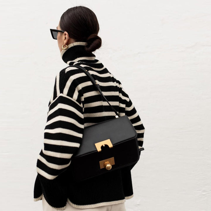 Kynesia - סוודר פולו פסים גדול במידה