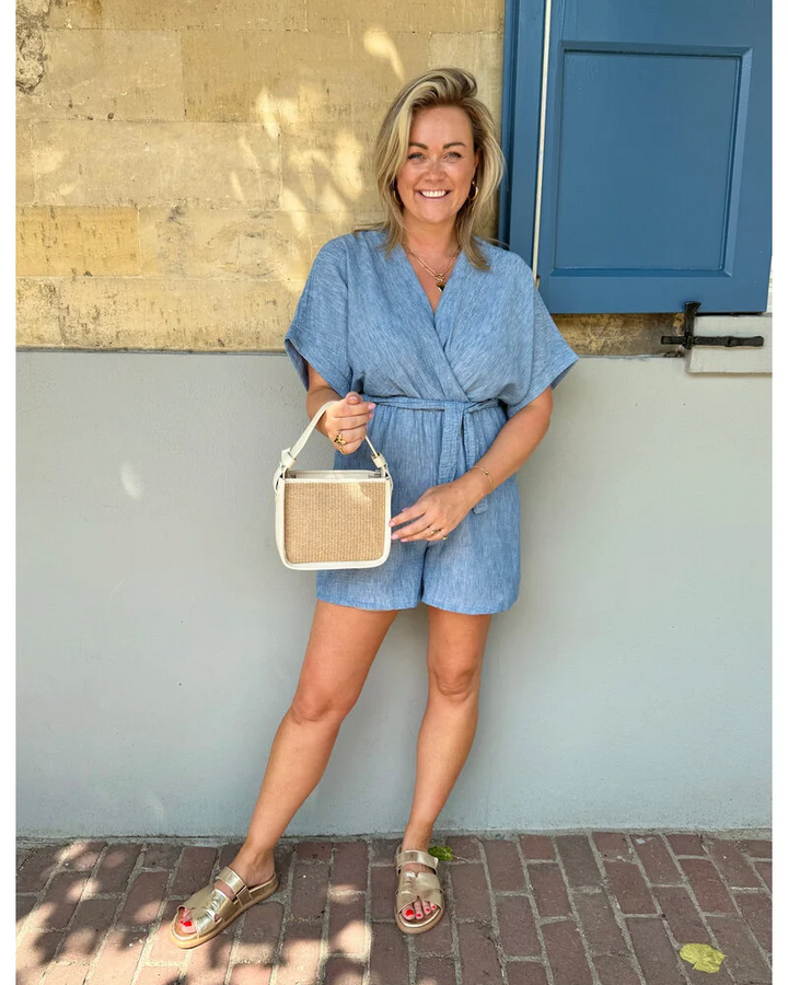 Lerusik - אוברול קצר עם שרוולים קצרים מבד פשתן