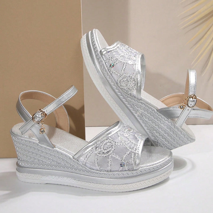 Cara - סנדלי פלטפורמה עבים ונוחים