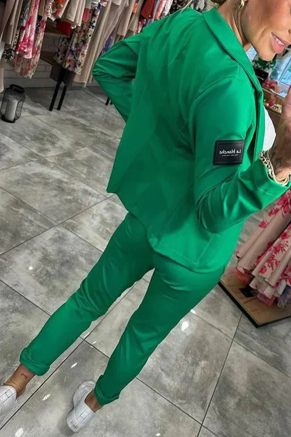 Jocelyne - סט אלגנטי של ז'קט ומכנסיים