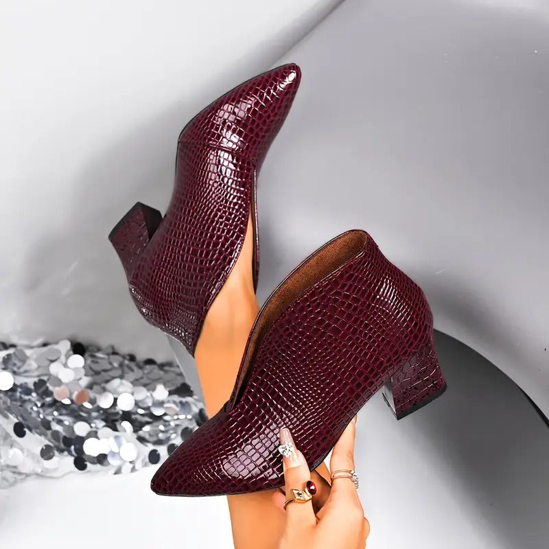 Leonilda - מגפי קרסול אלגנטיים עם חתך V