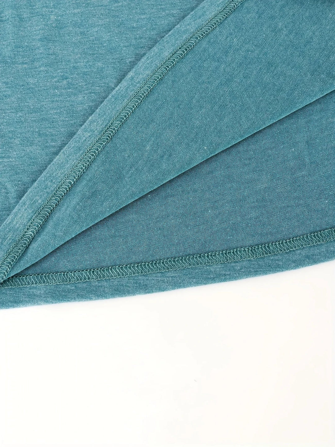 Kizzy - חולצת טי עם שרוולים קצרים ונושמים