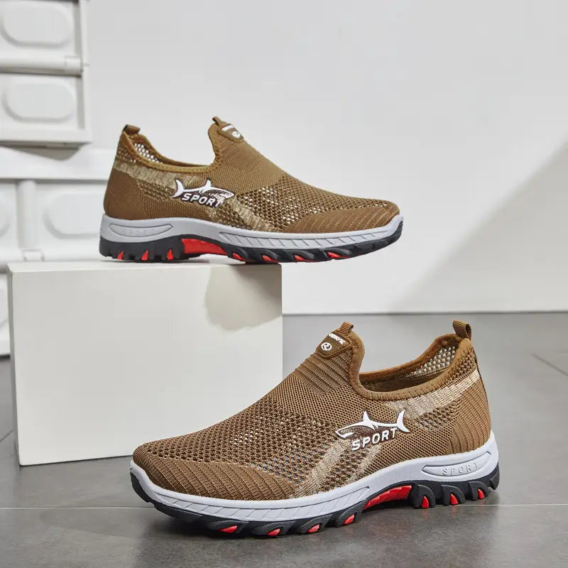 Irwan - נעלי ספורט נושמות ולא מחליקות