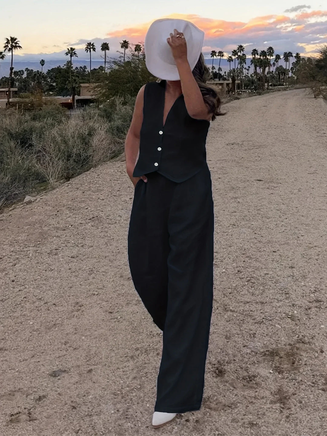 Jorja - סט אלגנטי ללא שרוולים בשני חלקים