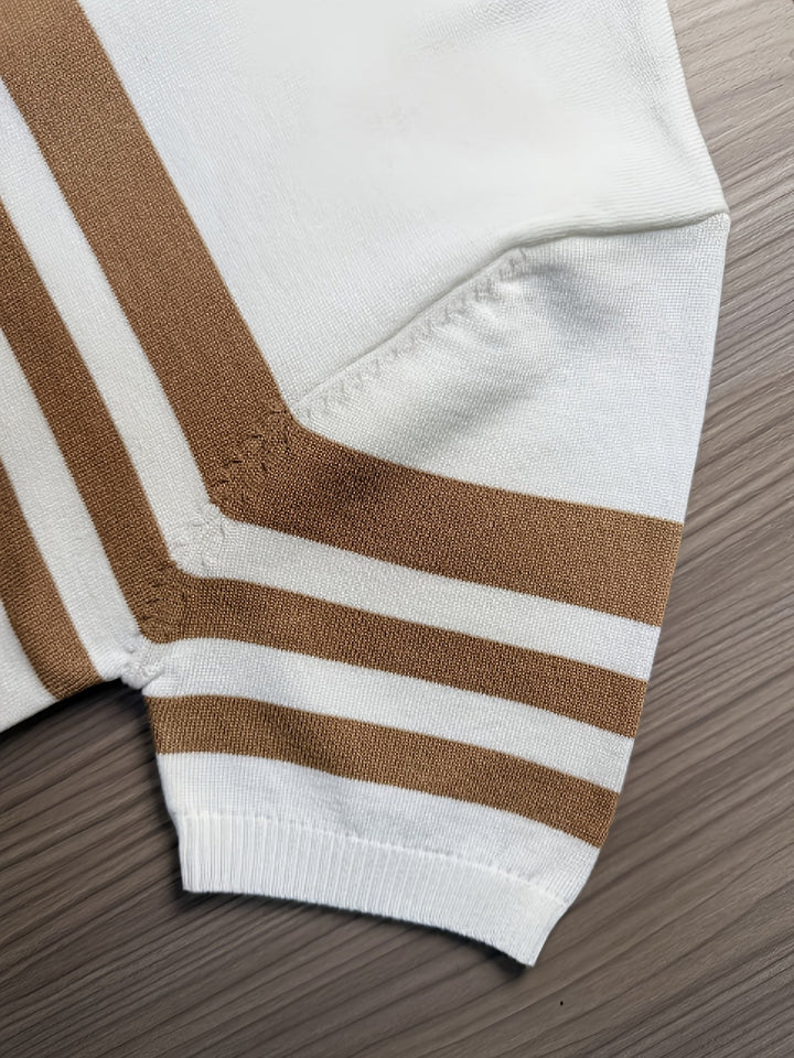 Harper - חולצת טי נוחה עם צווארון עגול