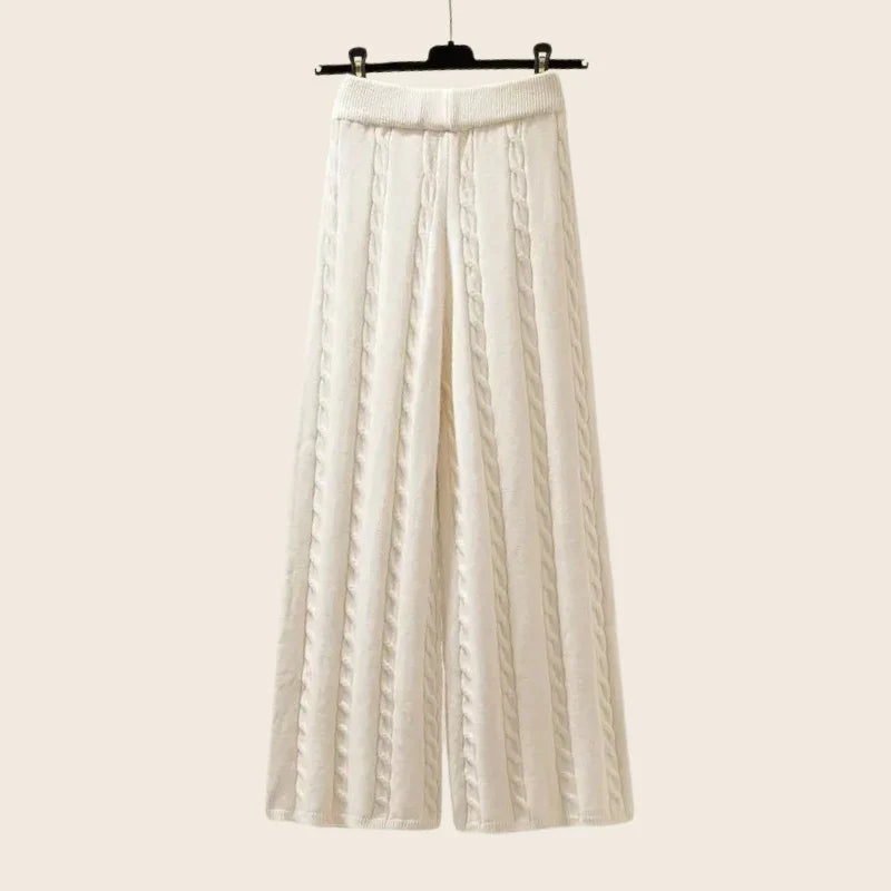 Regine – סט נוח ונעים בן 3 חלקים מסריג