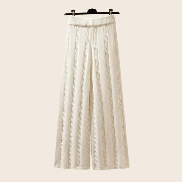 Regine – סט נוח ונעים בן 3 חלקים מסריג