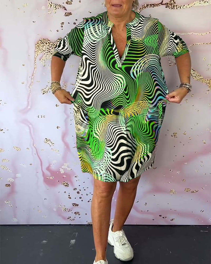 Diane - שמלה צבעונית עם מחשוף