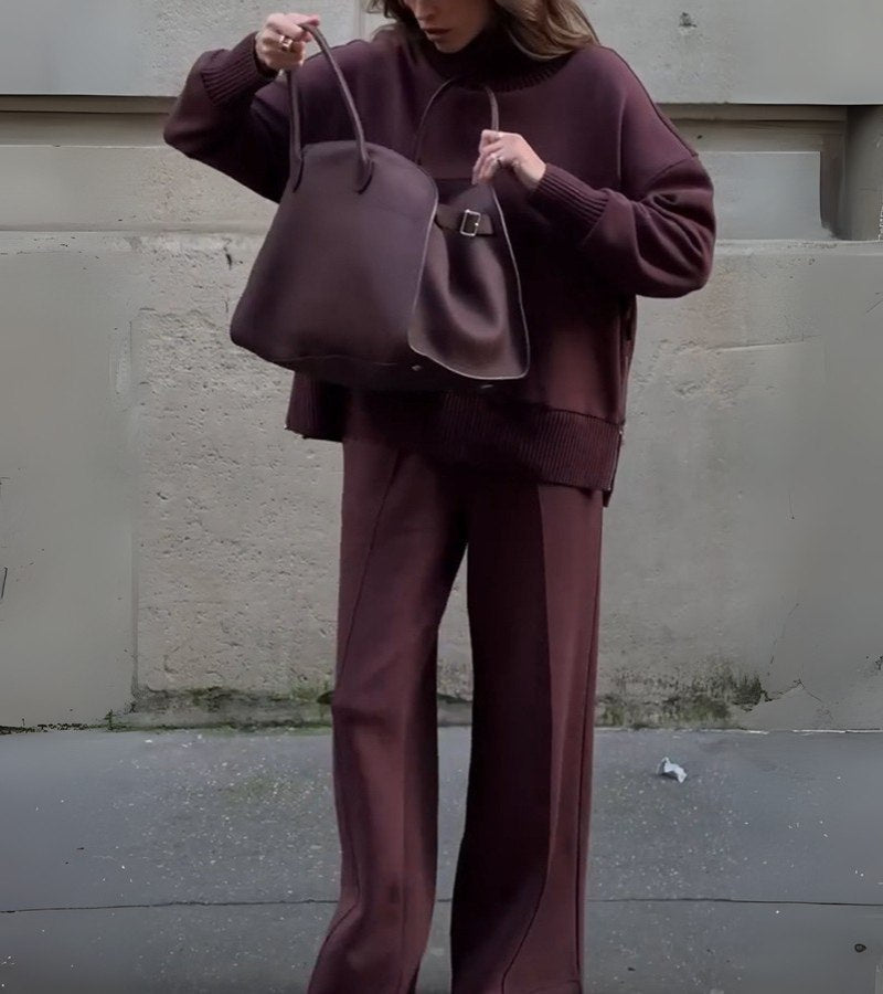 Blandine - סט סריג דו-חלקים: סוודר גולף ומכנסיים רחבים