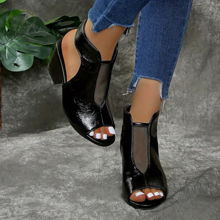 Thomis - סנדלי עור עם אצבעות פתוחות ומניעת החלקה