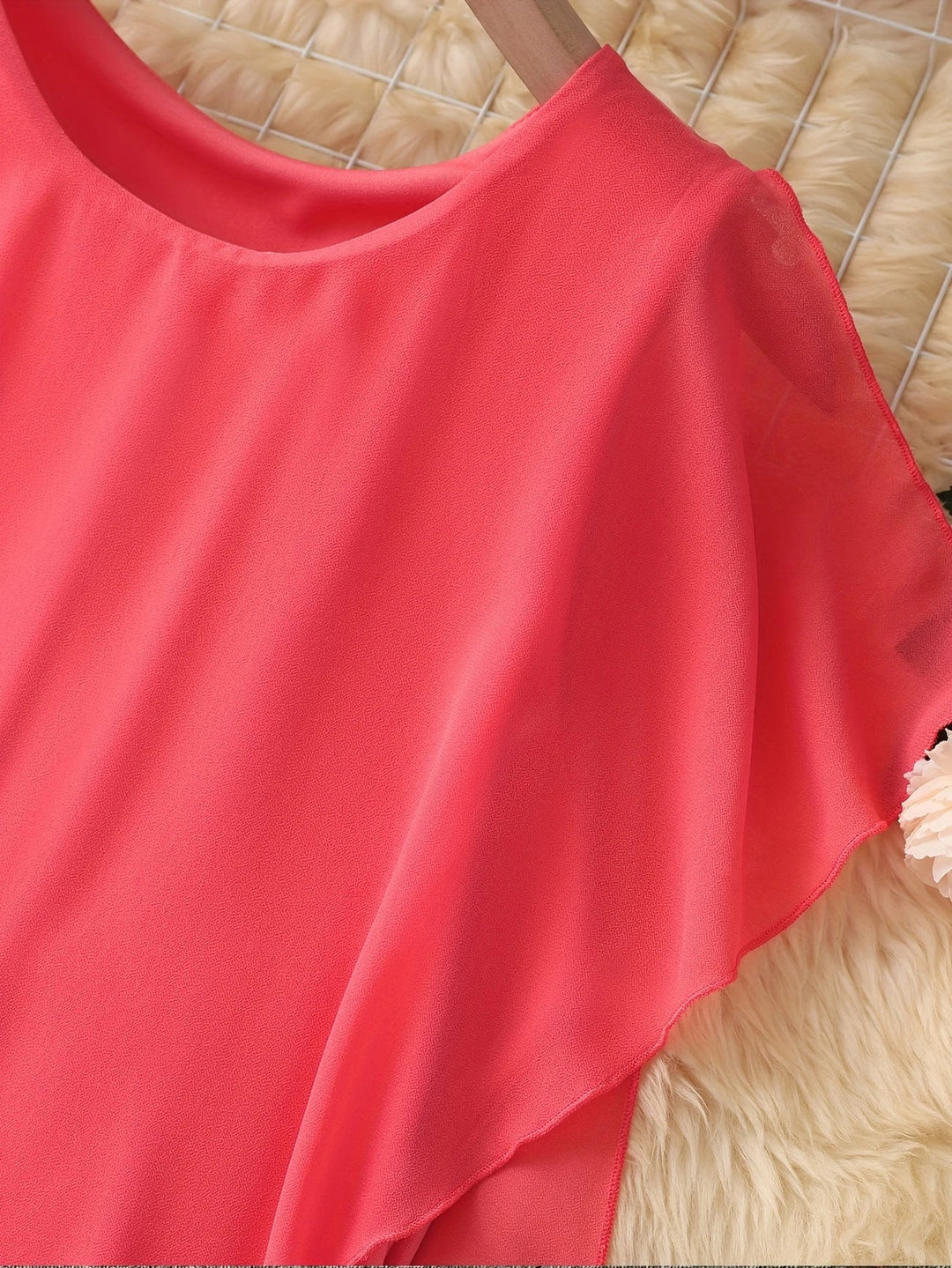 Maren - שמלת מידי אלגנטית ללא שרוולים