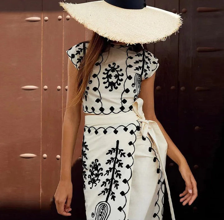 Charitini - סט אלגנטי עם חולצה ללא שרוולים וחצאית מתנפנפת