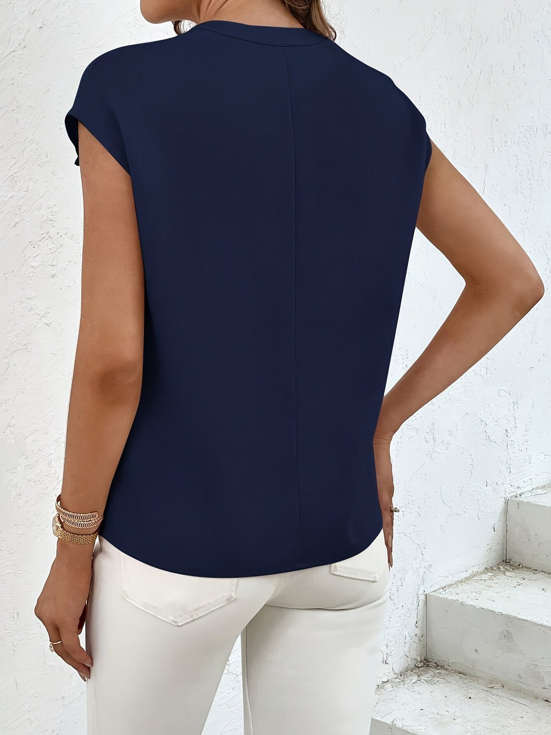 Marquita - חולצת קיץ יומיומית עם שרוולים קצרים וכיסים