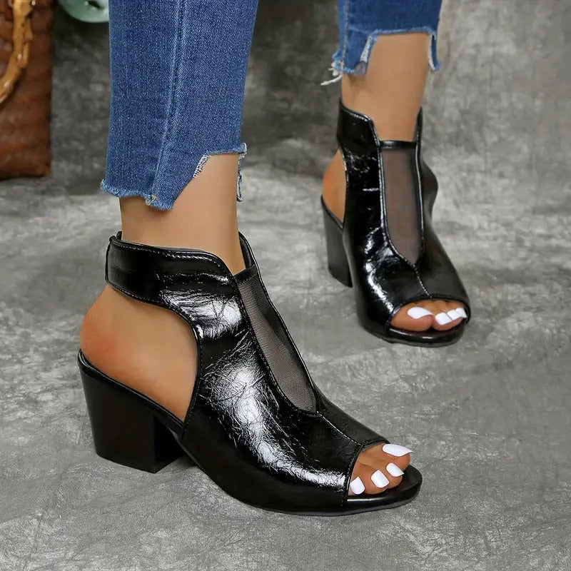 Thomis - סנדלי עור עם אצבעות פתוחות ומניעת החלקה