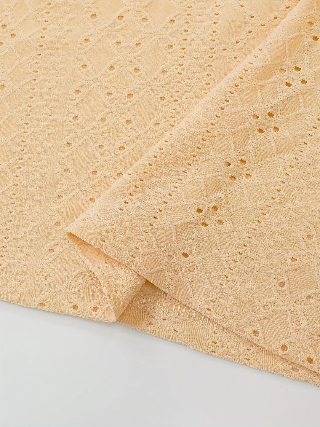 Despina - סט אלגנטי של חולצת קיץ ומכנסיים קצרים