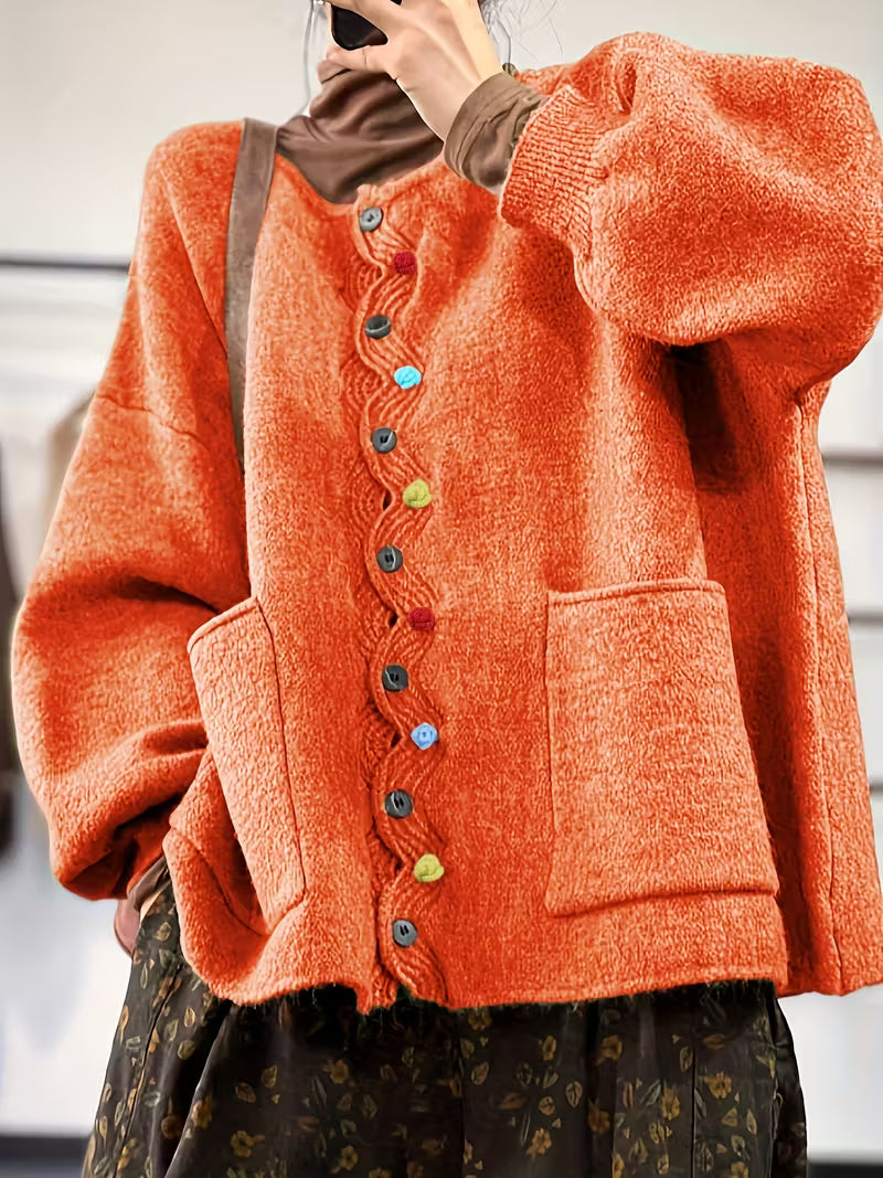 Kynza - קרדיגן גדול עם כפתורים צבעוניים בחזית