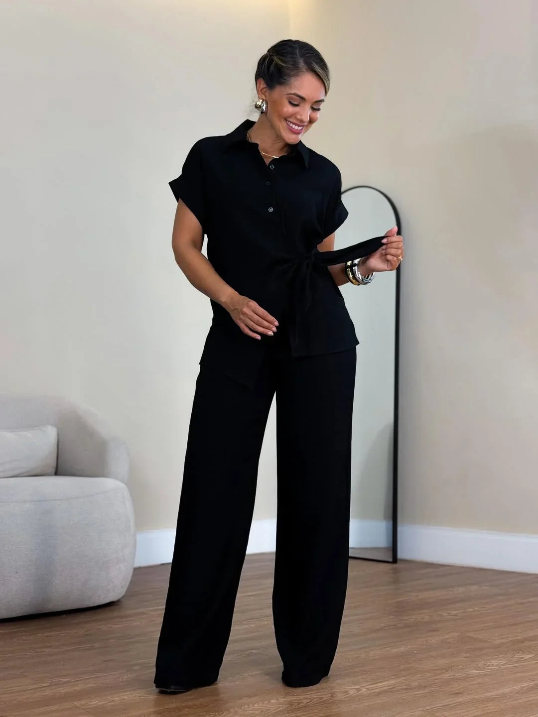 Lorie - סט אלגנטי ושני חלקים עם קשירה מקדימה