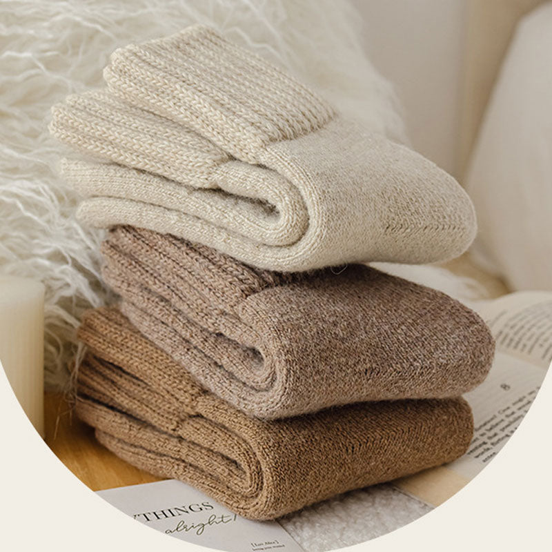 Woolora - גרבי צמר יוקרתיים וחמים