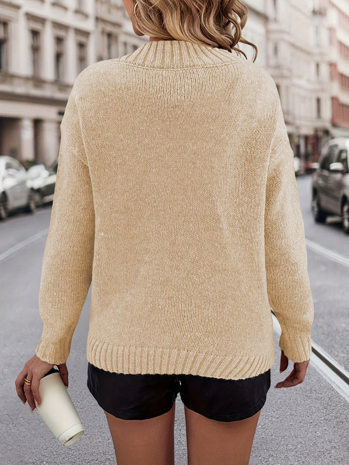 Chrystel - סוודר עם מוטיב לב וצווארון V