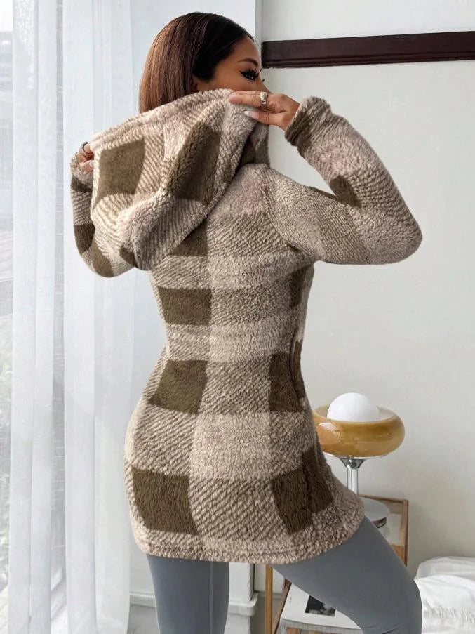 Tissaia - מעיל מסוגנן עם ברדס ורוכסן