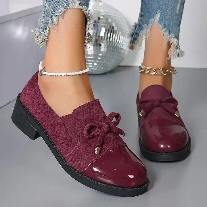 Marvina - נעלי לופר אלגנטיות עם קשת וחרטום עגול