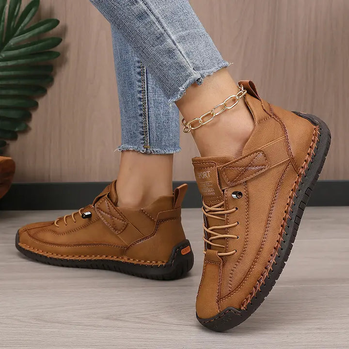 Kimberly - נעלי ספורט נוחות עם סוליה מחוספסת