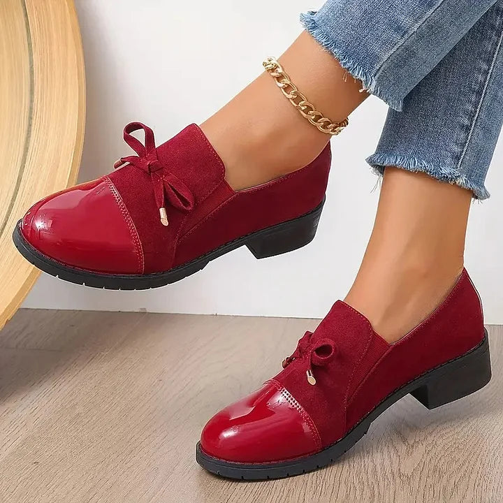 Marvina - נעלי לופר אלגנטיות עם קשת וחרטום עגול