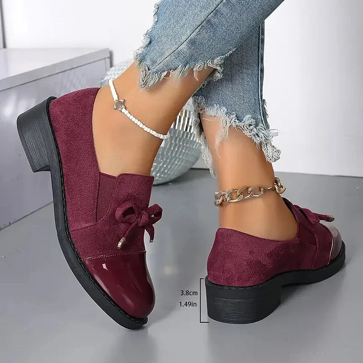 Marvina - נעלי לופר אלגנטיות עם קשת וחרטום עגול