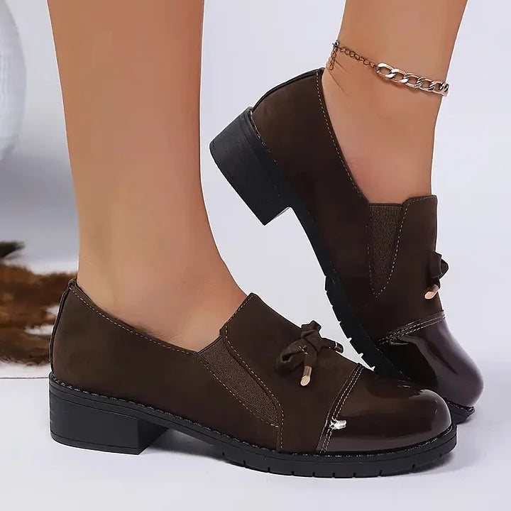 Marvina - נעלי לופר אלגנטיות עם קשת וחרטום עגול