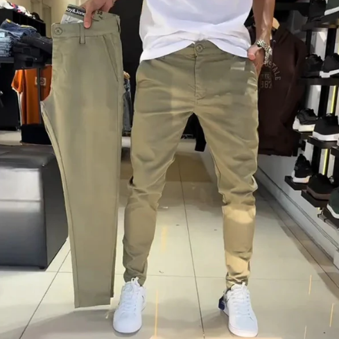 Boret - מכנסיים קז'ואליים בגזרה צרה