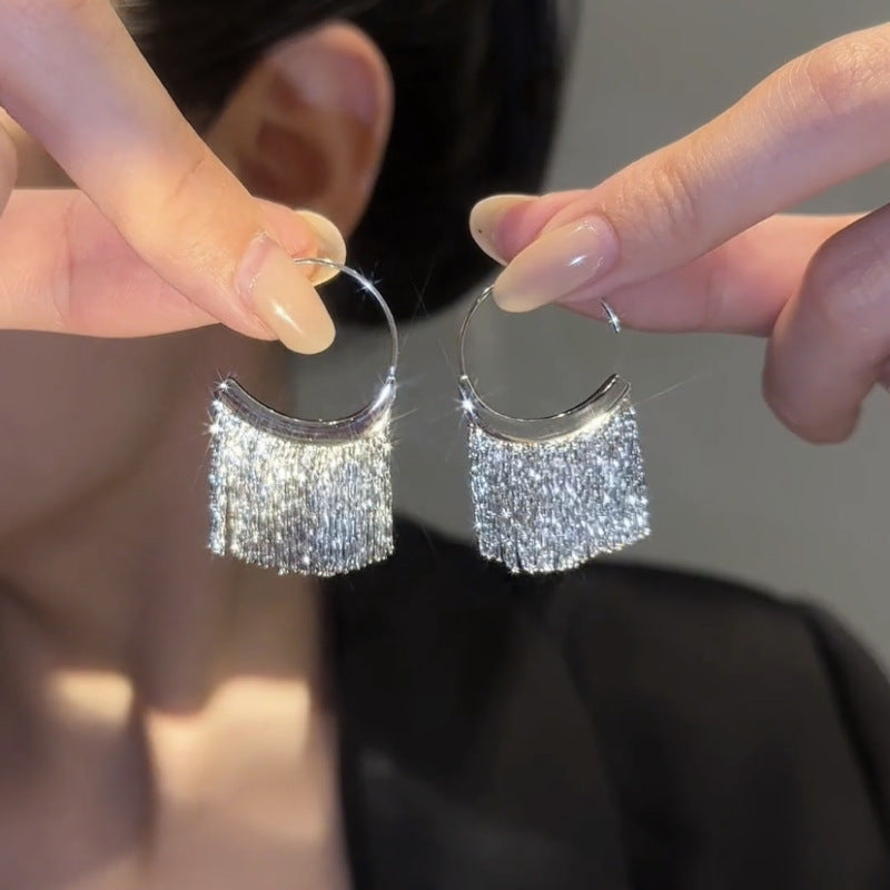 Imalken - עגילי ציצית במראה מפל