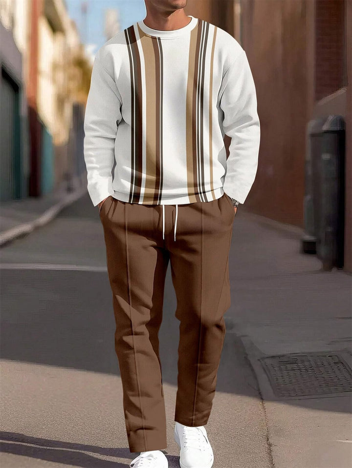 Aarne - סט אלגנטי וספורטיבי