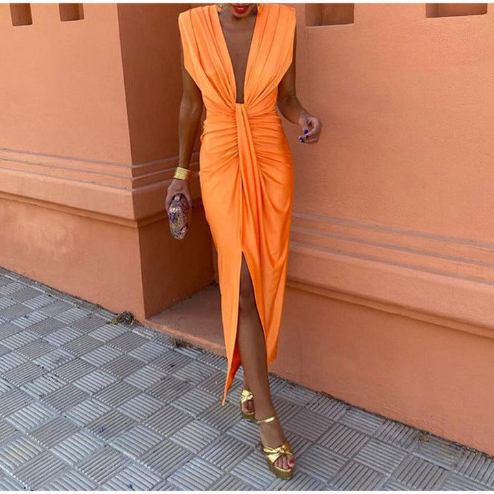 Feera - שמלת מסיבה עם מחשוף עמוק