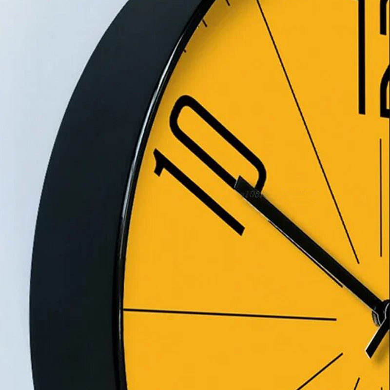 HourNest - שעון קיר כתום אוסלו