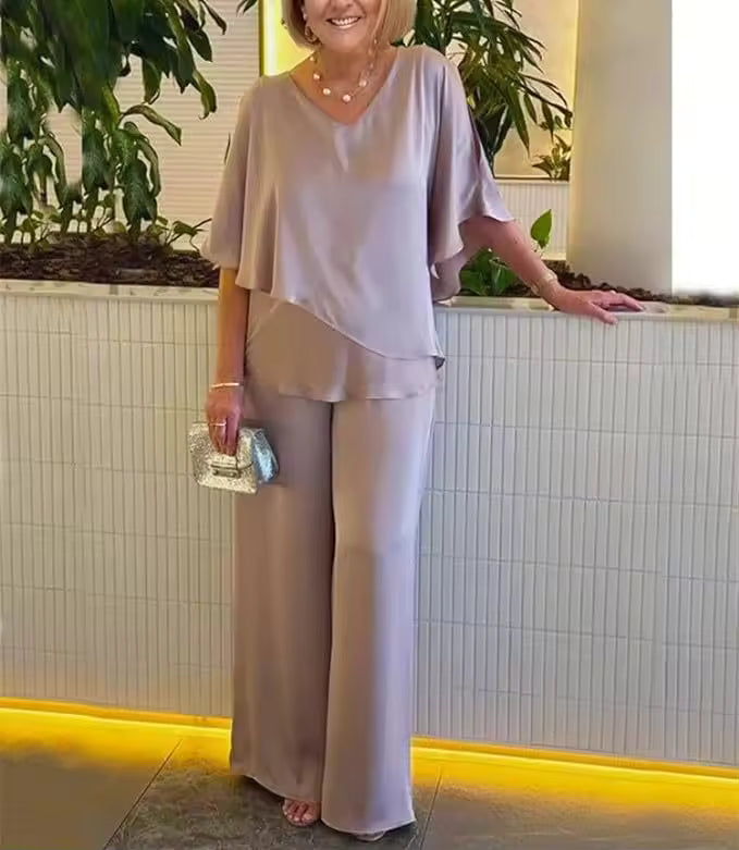 Lurena - סט דו-חלקים עם טאץ' אלגנטי