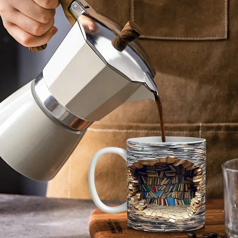 BookBrew - ספל בעיצוב ספרייה תלת-ממדית