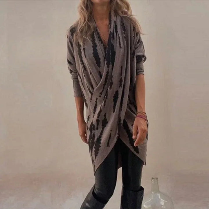 Makayla - שמלת כיס עם צווארון V, אבזמים מרובים וחתך רפוי