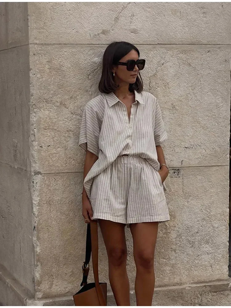 Geeta - סט דו-חלקים בהדפס פסים