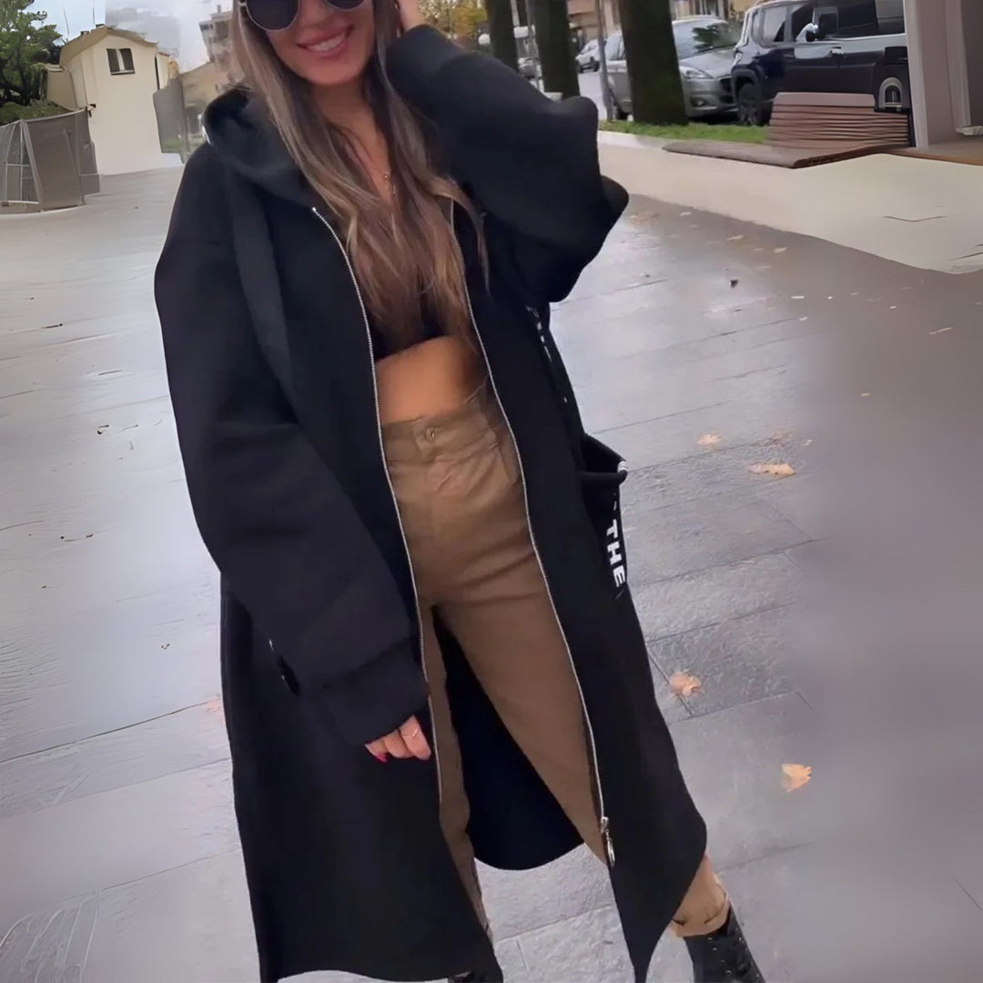 Kirteena - מעיל נוח עם ברדס במידה גדולה