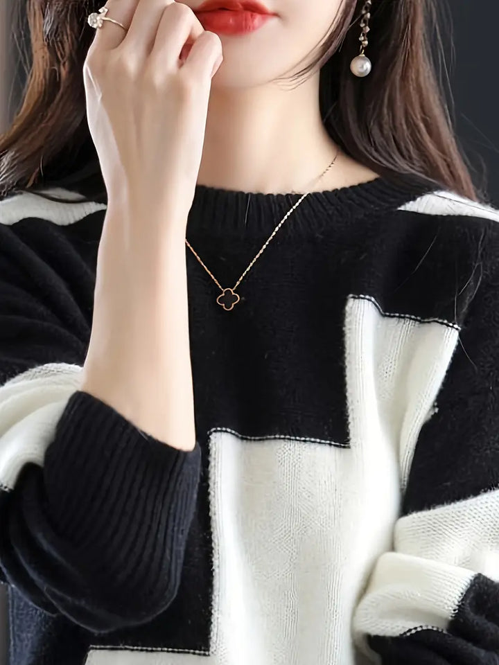 Gala - סוודר אלגנטי עם שרוולים ארוכים ועיצוב גיאומטרי