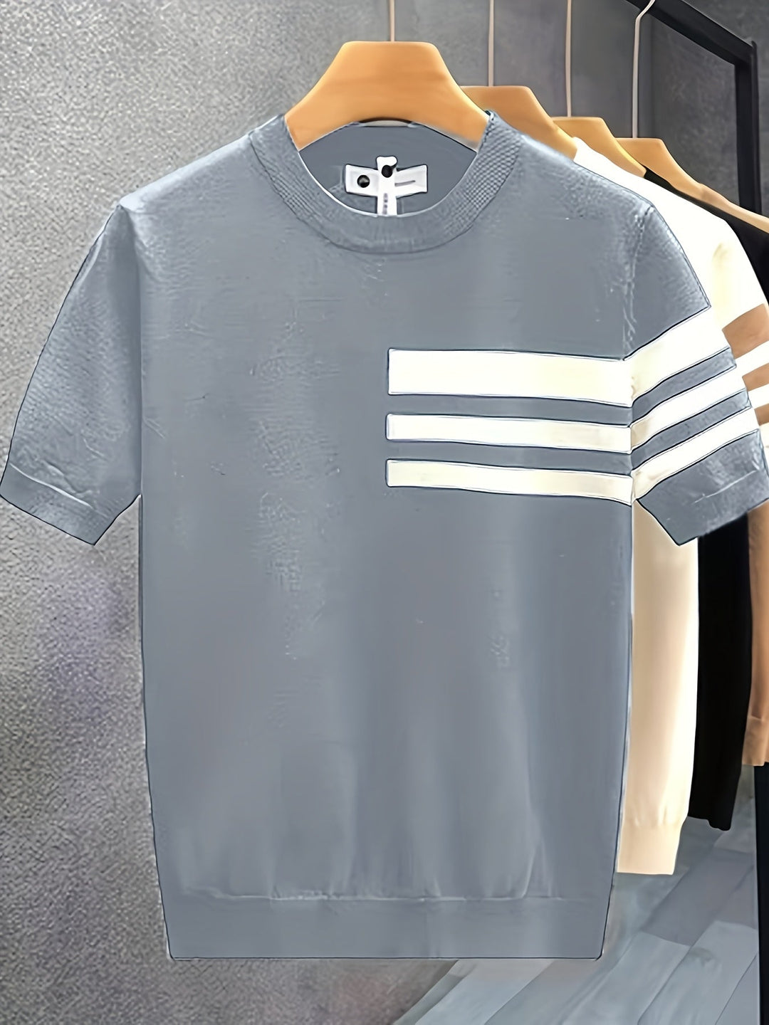 Harper - חולצת טי נוחה עם צווארון עגול