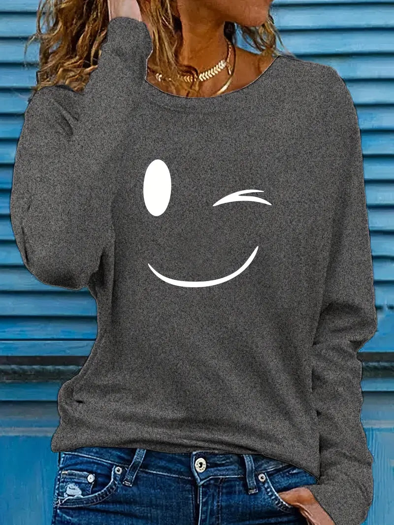 Odalina - חולצת טי שירט עם הדפס סמיילי ווינק