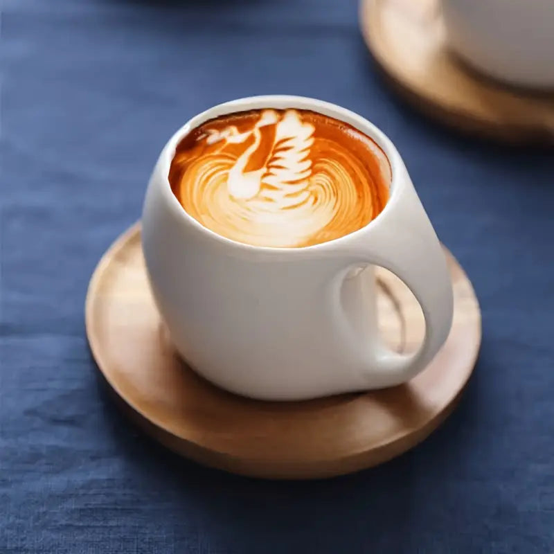 ClayHaven - ספל קפה קרמי עם צלחת עץ