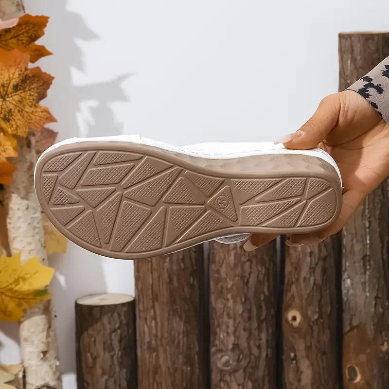 Rowella - סנדל פלטפורמה מסוגנן עם רצועה