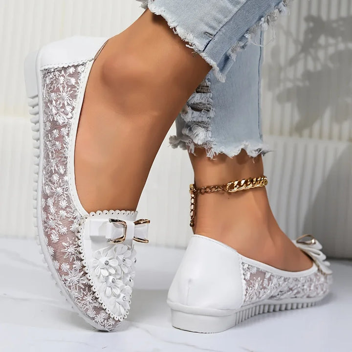 Brielle - סנדל אורתופדי מסוגנן עם שרוכים