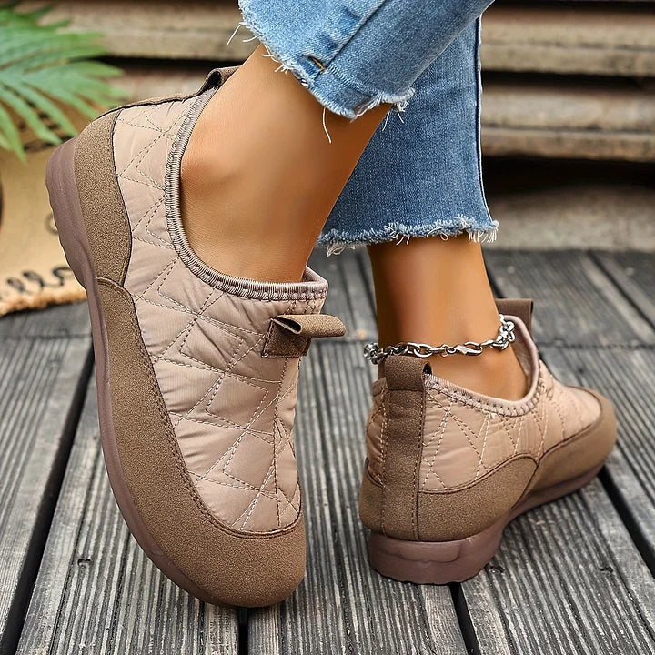 Darelina - מגפי חורף נוחים עם סוליה מחוספסת